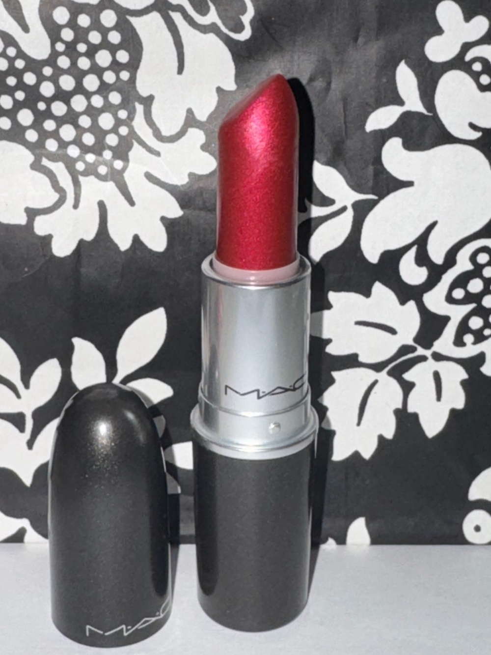 MAC Queens Sin Lipstick